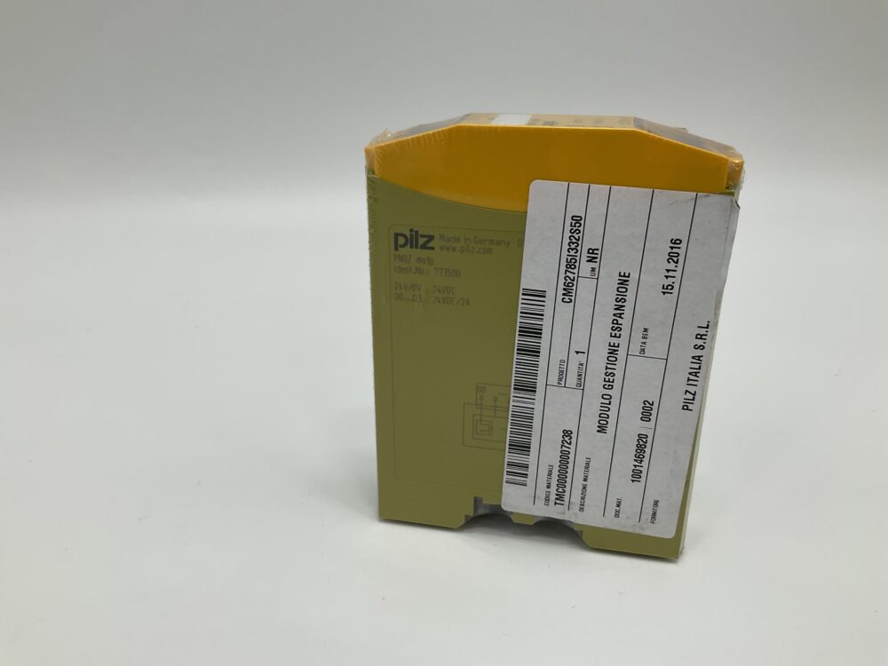 New Original Sealed Package PILZ PNOZ MO1P773500