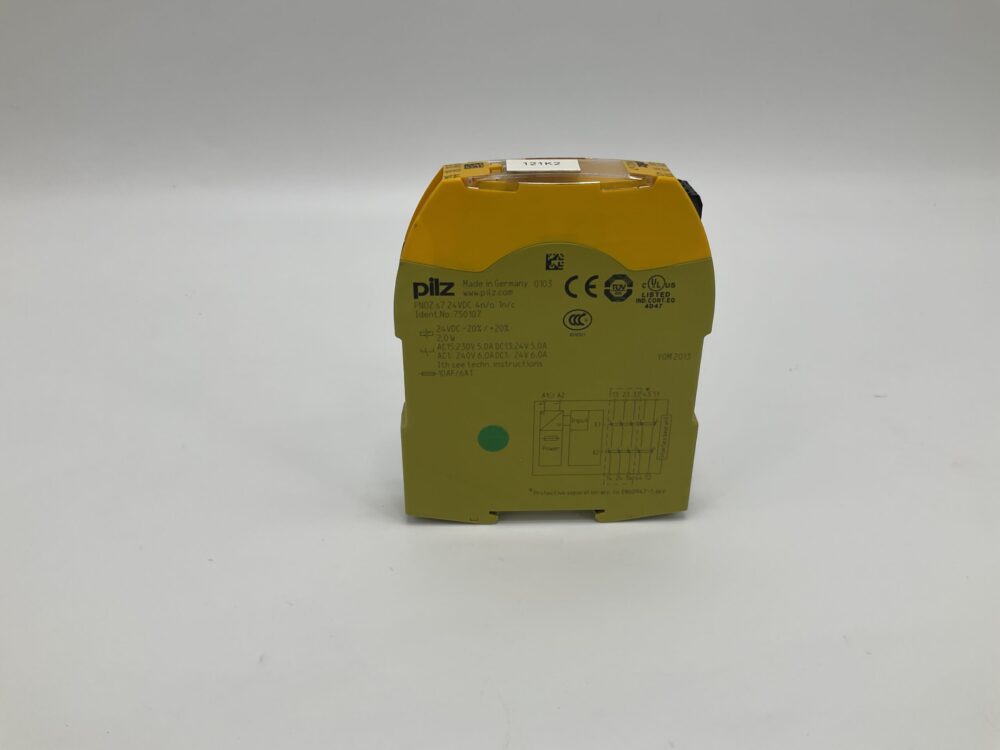 New Original Sealed Package PILZ PNOZ S724VDC4N/01N/C